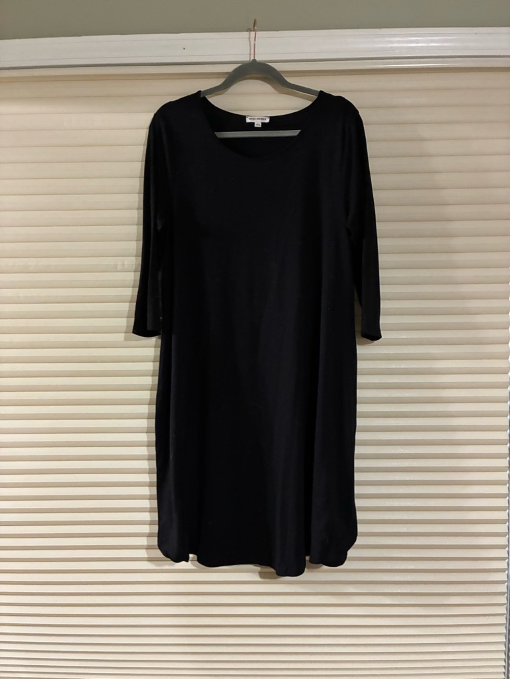 Zenana Outfitters Black Long Sleeve Shift Dress